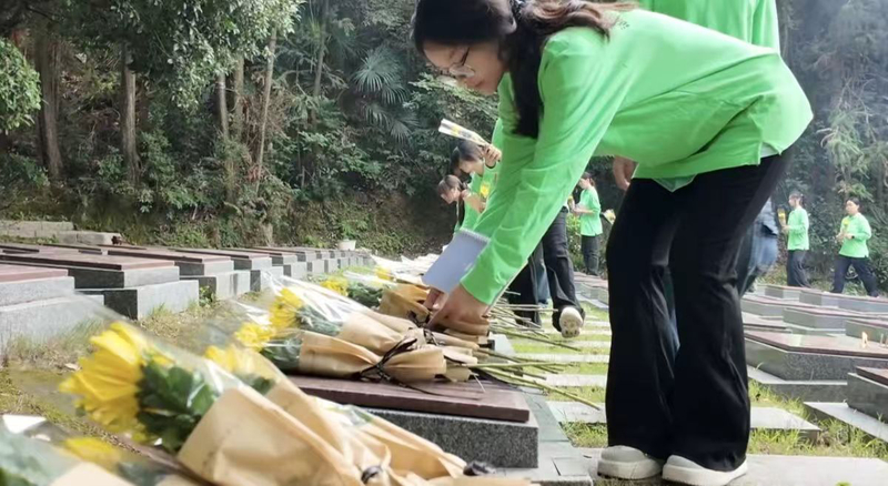 1759216866379048701.jpg b2ef5a6a750771a33a9dd0dfe7bcb3e5.jpg