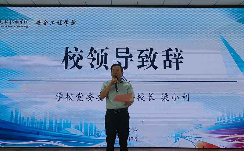 1750387828568091998.jpg 33.jpg