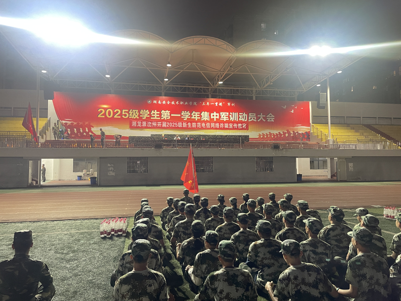 1758266027510018475.jpg b956d75160e88258ac4f896415de06a3.jpg