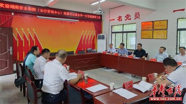 图片 1.jpg 图片 1.jpg