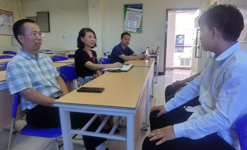 1661138439819096231.png 校领导陪你云面试 图片2.png