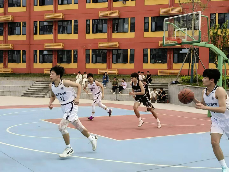 1744881059907028465.jpg 27.jpg