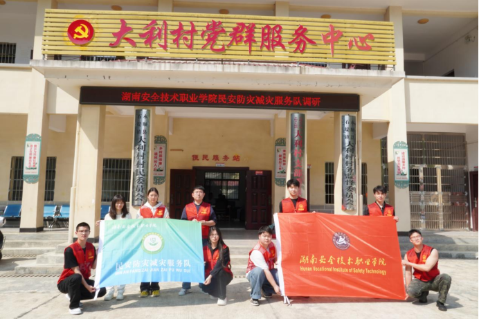 1747057508920001729.png image.png