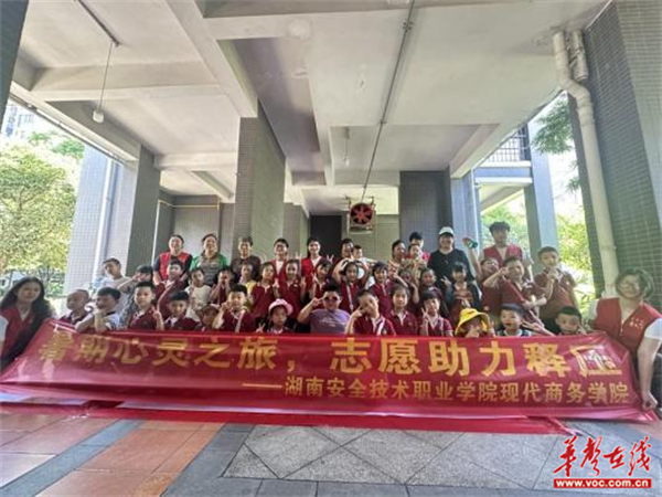 图片 1.png 图片 1.png