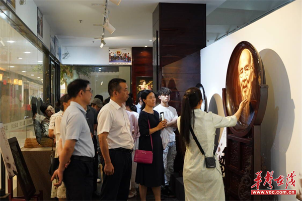 图片 1.png 图片 1.png